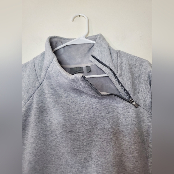 Athleta Cozy Karma Asymmetrical Pullover Sweater Size Small - Picture 10 of 16